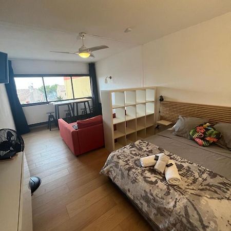 Appartement Confortable, Petite Vue Mer Et Piscine Cassis Eksteriør billede